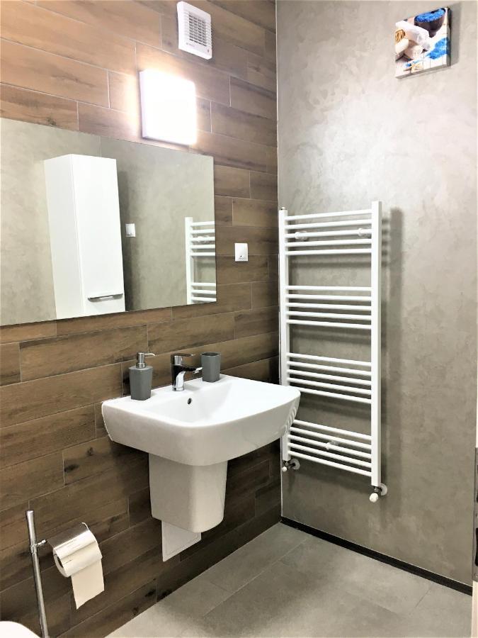 Mountain View Escape Apartment Brasov Exterior photo